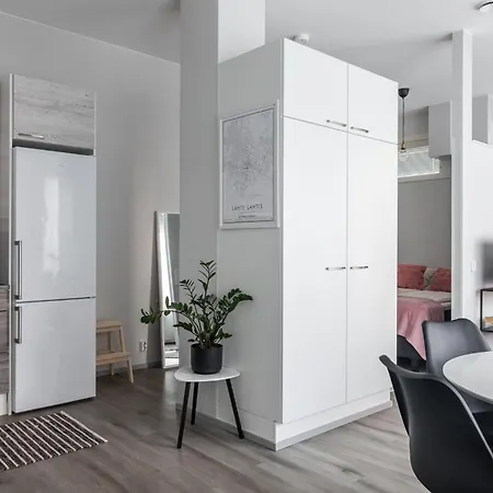 Stylish 47m2 With Private Entrance Apartment