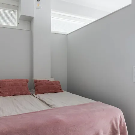 Stylish 47m2 With Private Entrance