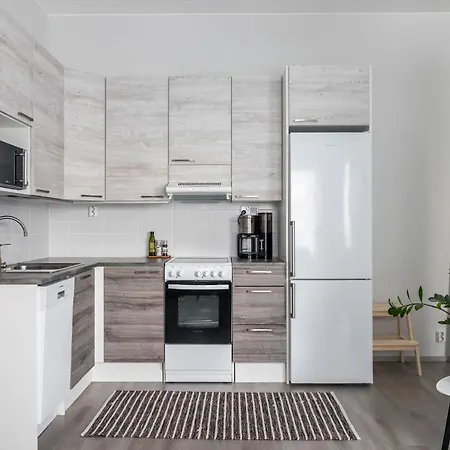 Stylish 47m2 With Private Entrance Apartment