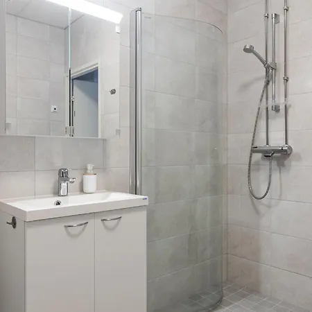Stylish 47m2 With Private Entrance *