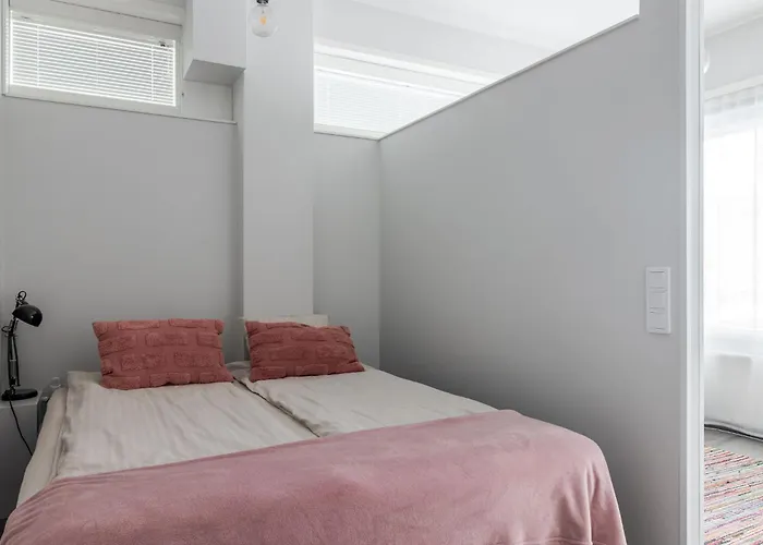 Stylish 47m2 With Private Entrance